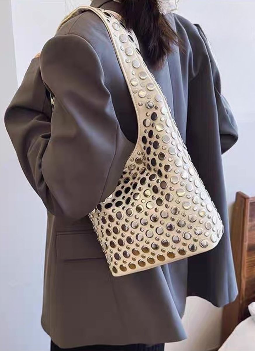 3250094 Studded Shoulder Leather Bag *Last Piece