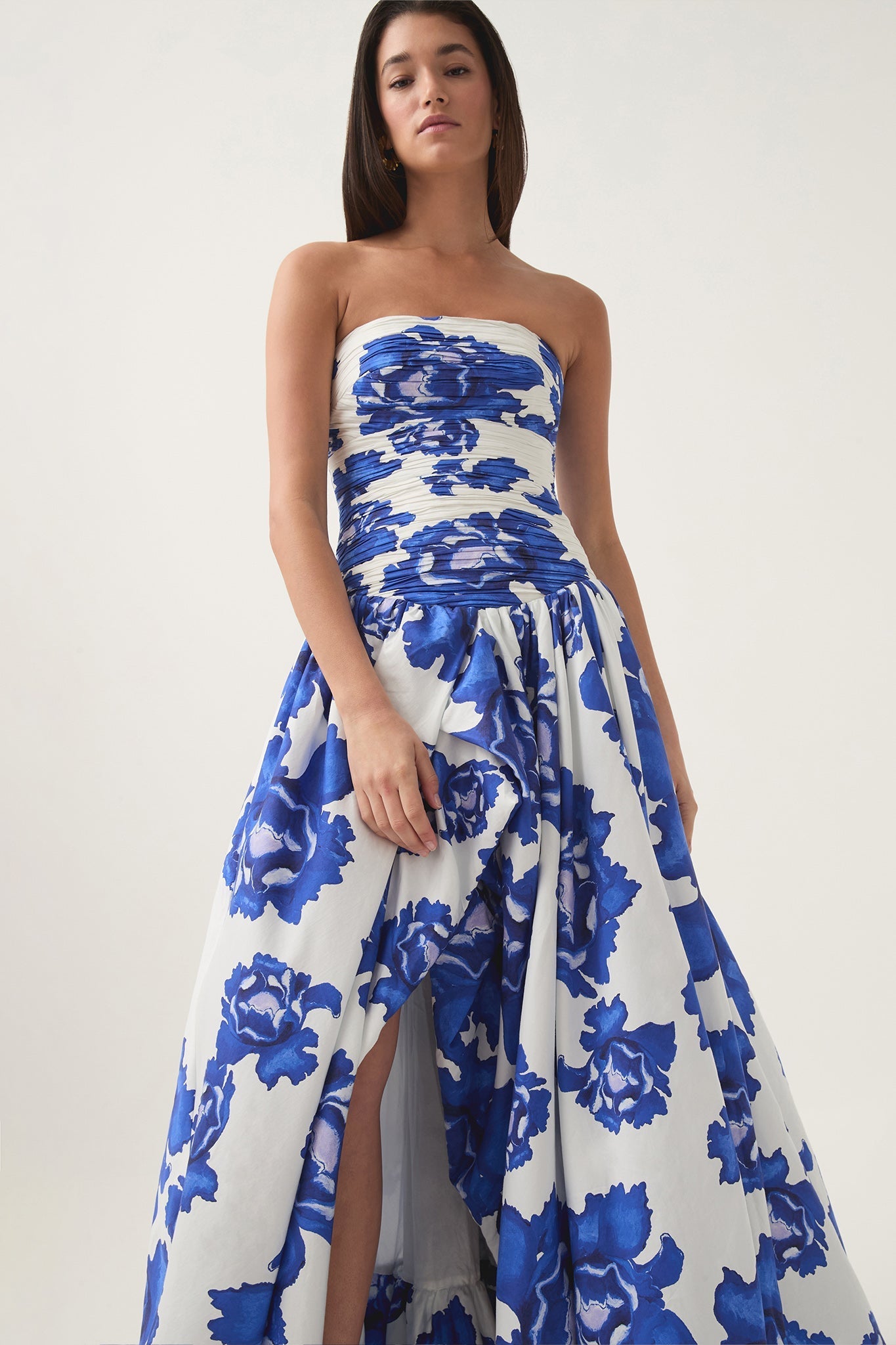 Amaya - Strapless Bubble Hem Gown